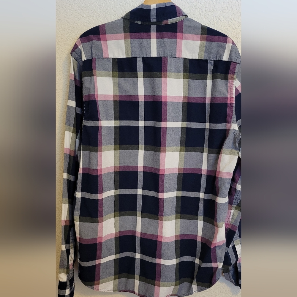Express Button down shirt - Picture 2 of 3